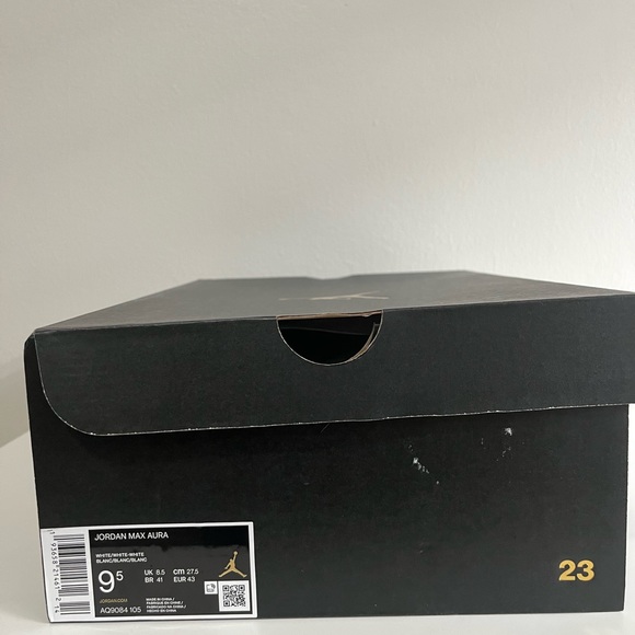 SOLD - Jordan Max Aura - Picture 4 of 5